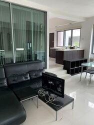 Emerald Apartments (D9), Apartment #590772311